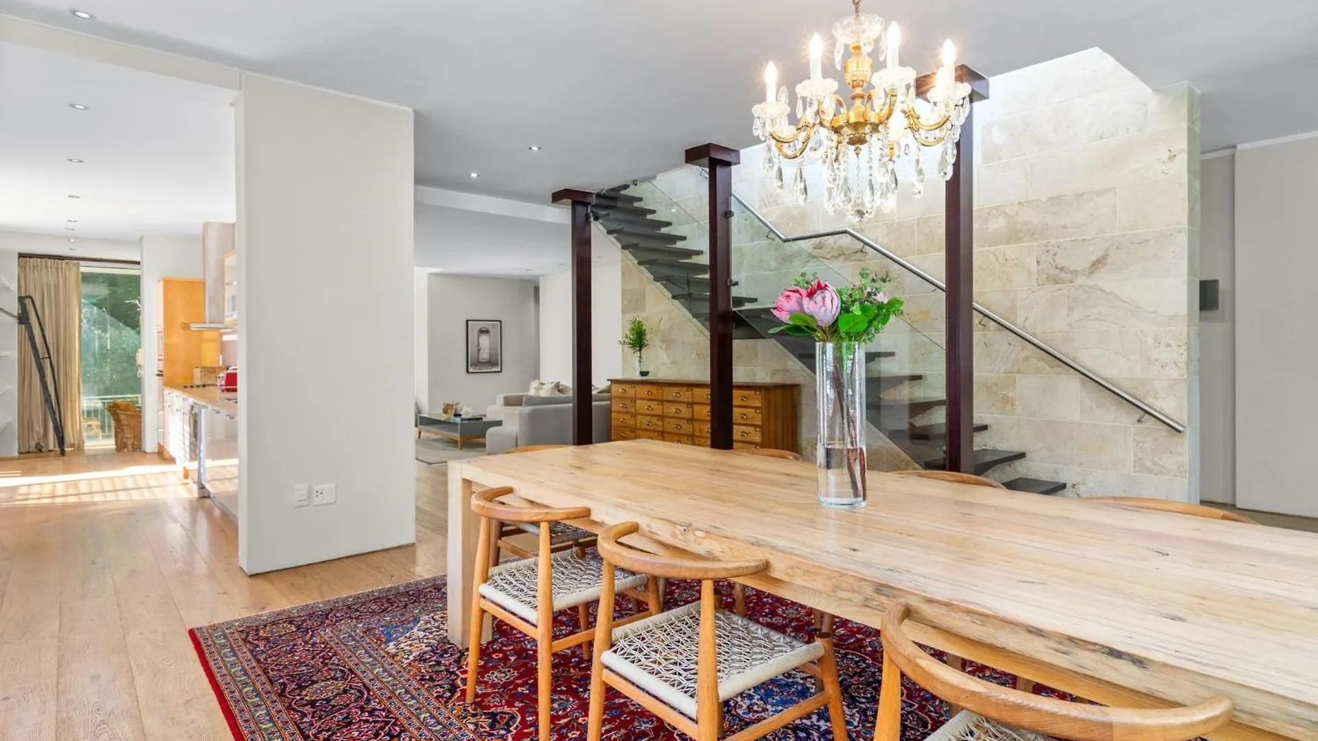 Serene Living On The Grange By Host Agents Città del Capo