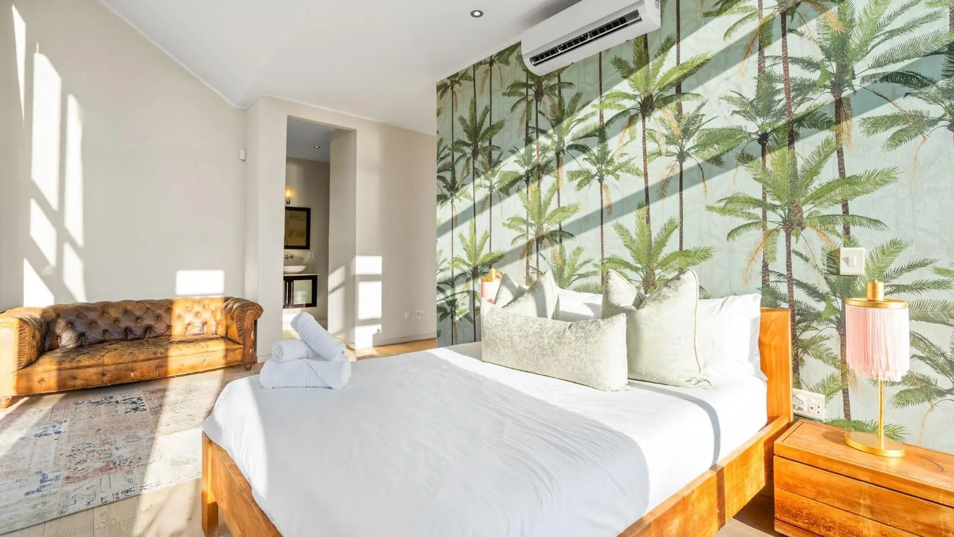 Serene Living On The Grange By Host Agents Città del Capo